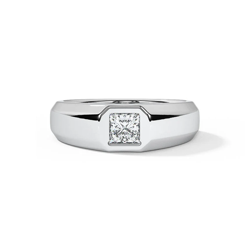 Vertex Diamond Signet Ring