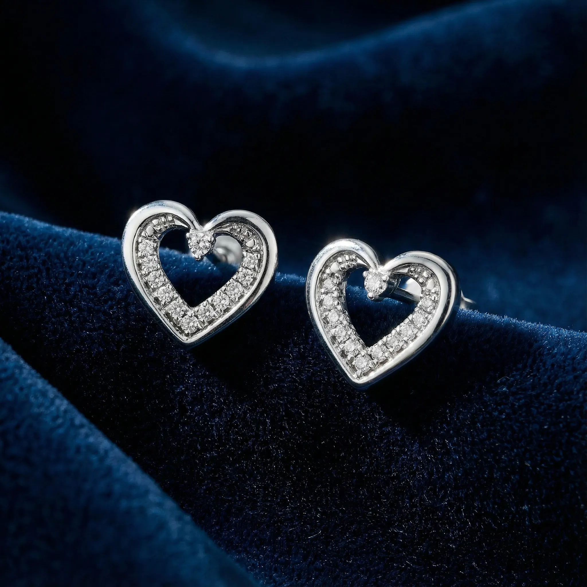 The Sweetheart Sparkle Studs