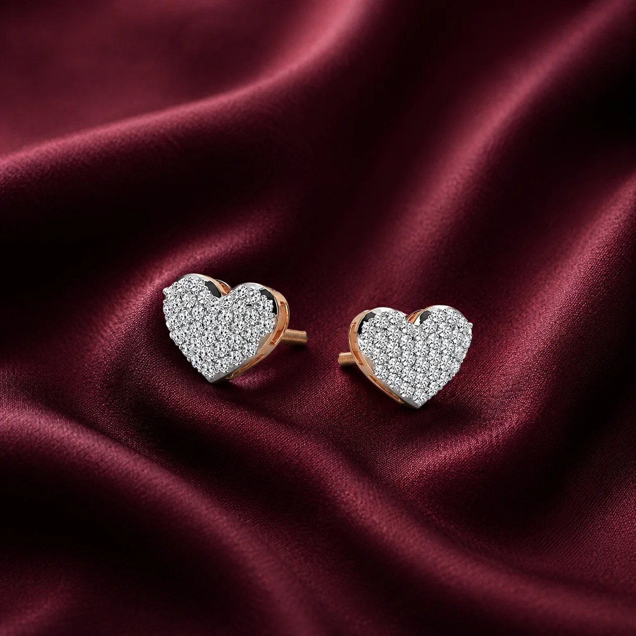 Eterna Heartlight Studs