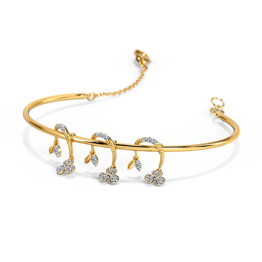 Golden Clover Charm Bracelet